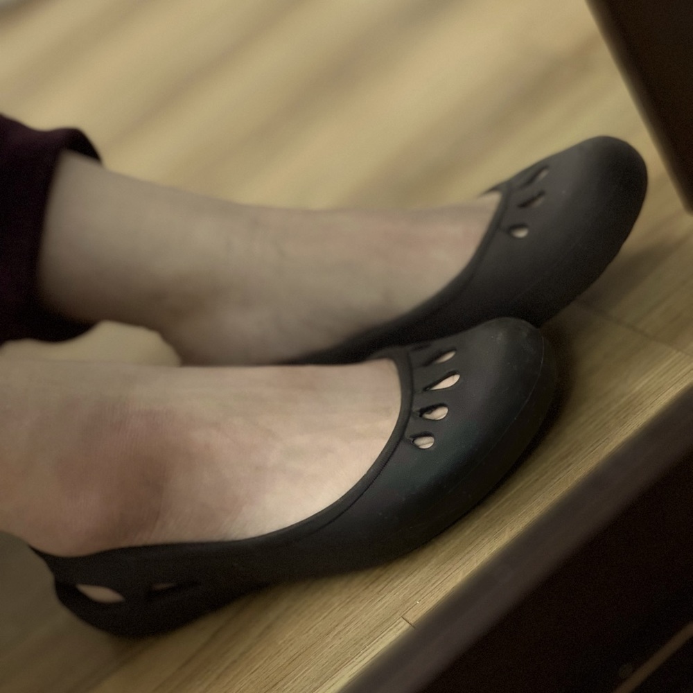Crocs flats